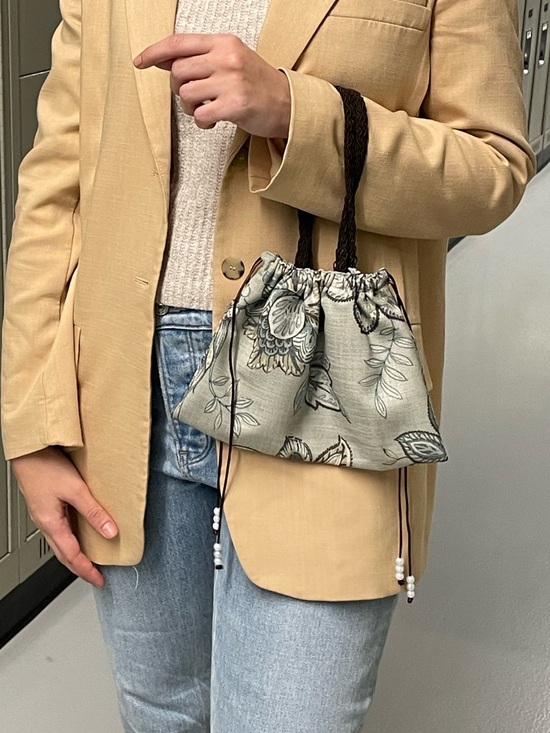 Floral Drawstring Bucket Bag - Picture 4 of 4